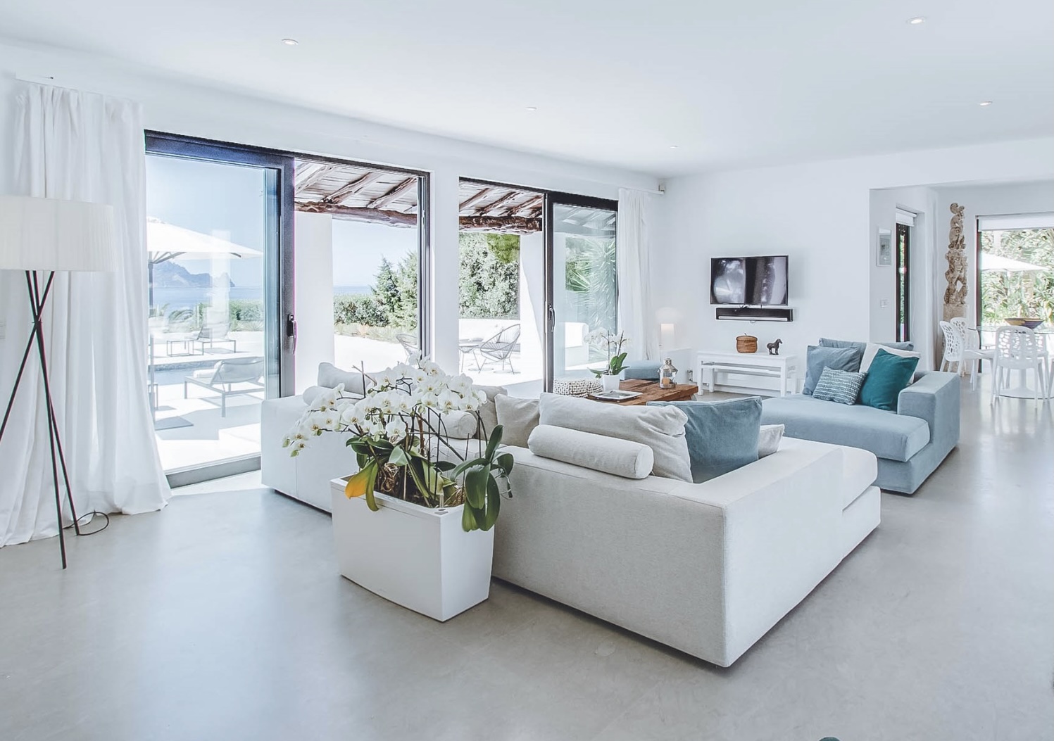 Resa Estates Ibiza can Viv tourist license sale koop living 8.jpg